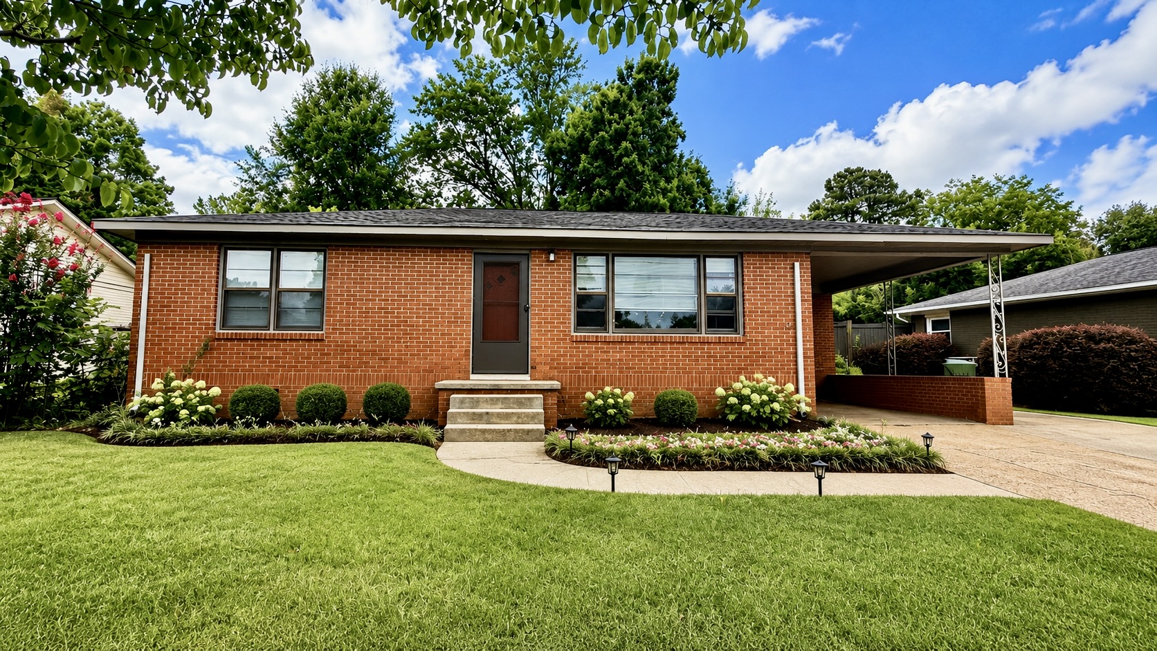 1908 Stevens Dr Ne